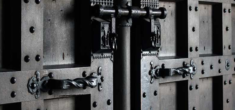 steel entry door repair in Wildomar